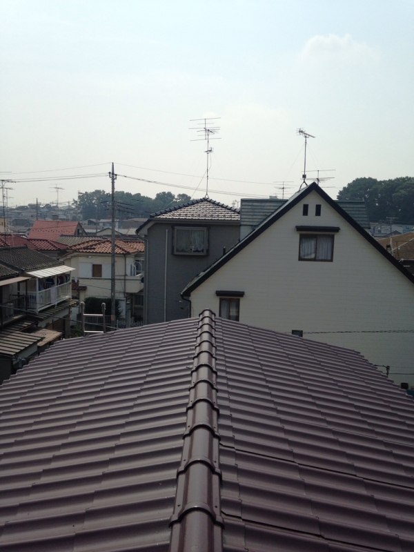 富士見市鶴瀬　UHF+BS/CS屋根上設置