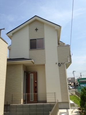 市川市大和田　デザインアンテナ壁面工事