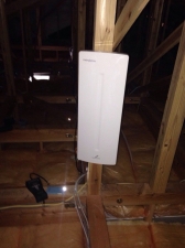 横浜市港南区笹下　地デジ【屋根裏】アンテナ工事