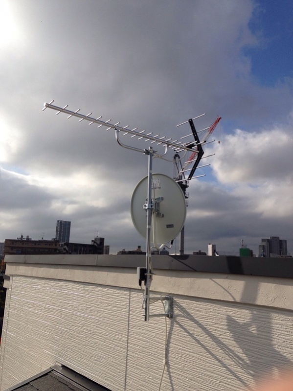 相模原市南区上鶴間本町　地デジアンテナとBSアンテナ工事