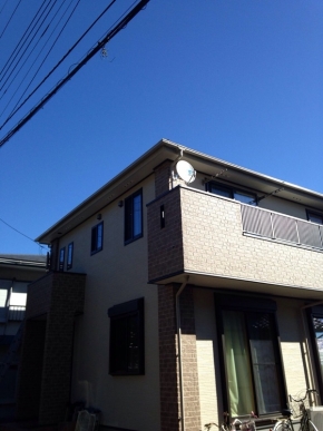 BS/CSアンテナを設置した戸建住宅