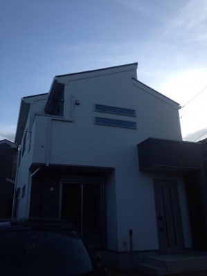 松伏町田中　デザインアンテナ新設工事