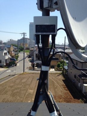 支柱に取り付けたブースター