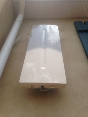 外壁に取り付けたデザインアンテナ