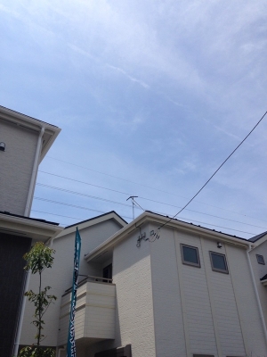 UHFアンテナを設置した戸建住宅