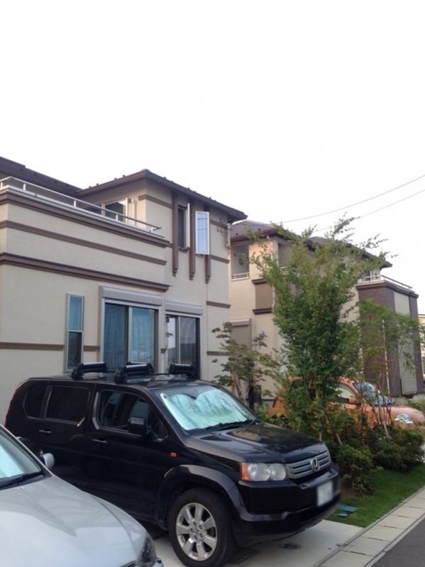 デザインアンテナを設置した戸建住宅