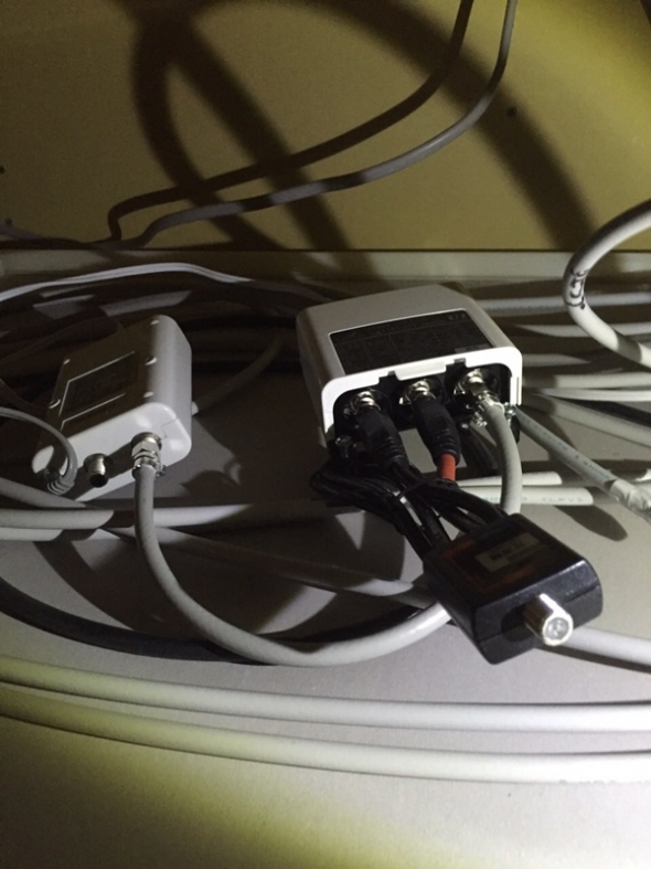 屋内に設置したブースター