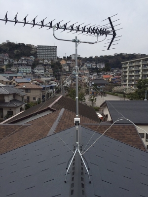 横須賀市久里浜　地デジアンテナ工事