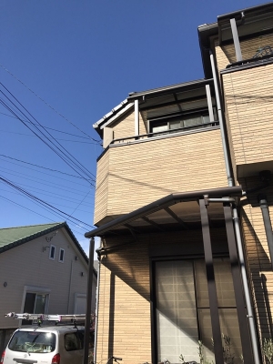 デザインアンテナを設置した戸建住宅