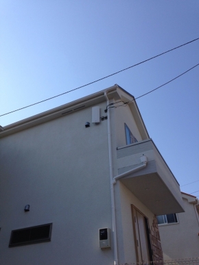 デザインアンテナを設置した戸建住宅