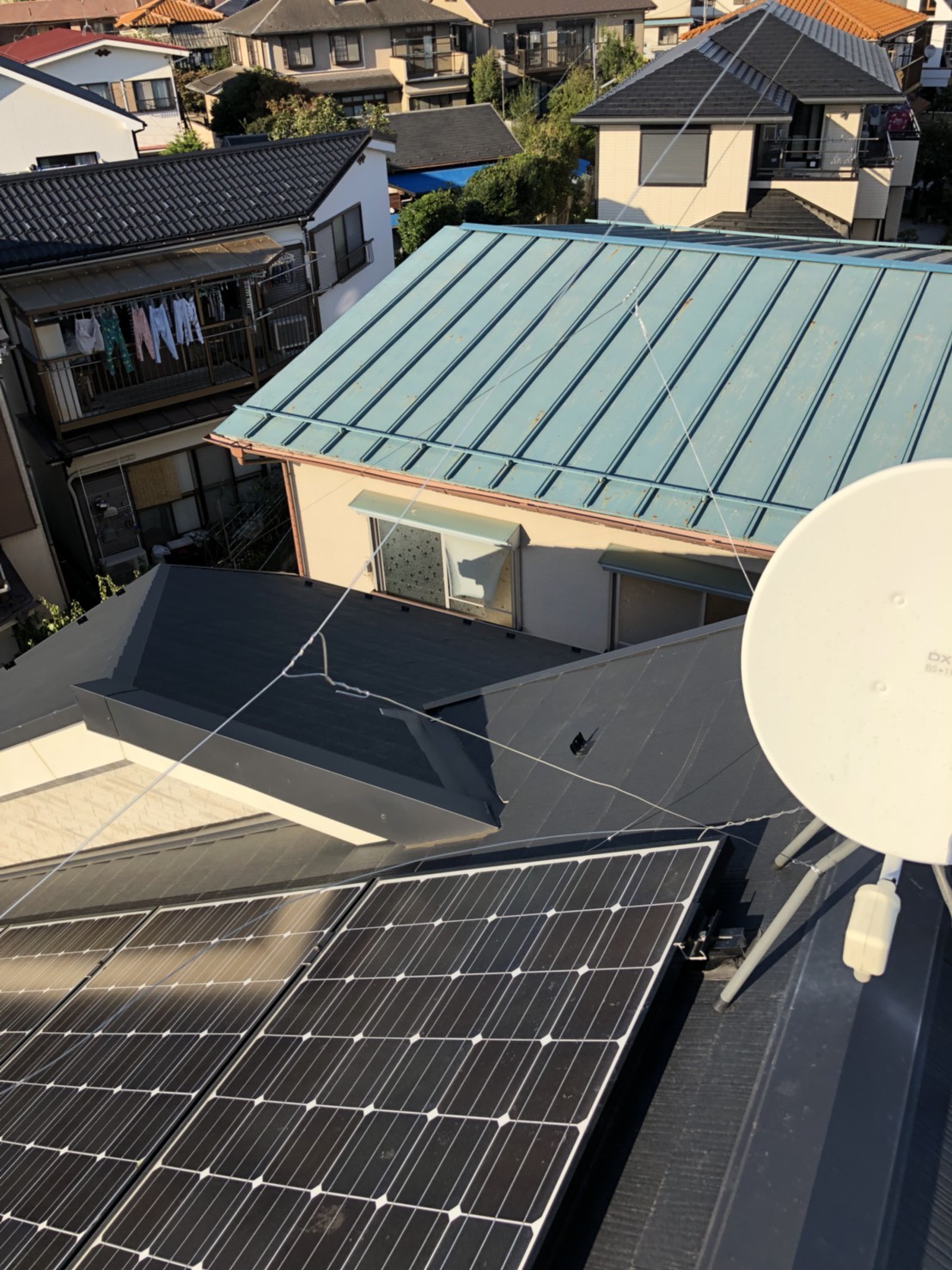 築１年！他社設置のアンテナが台風で傾いた！？BS放送が視聴不可に！