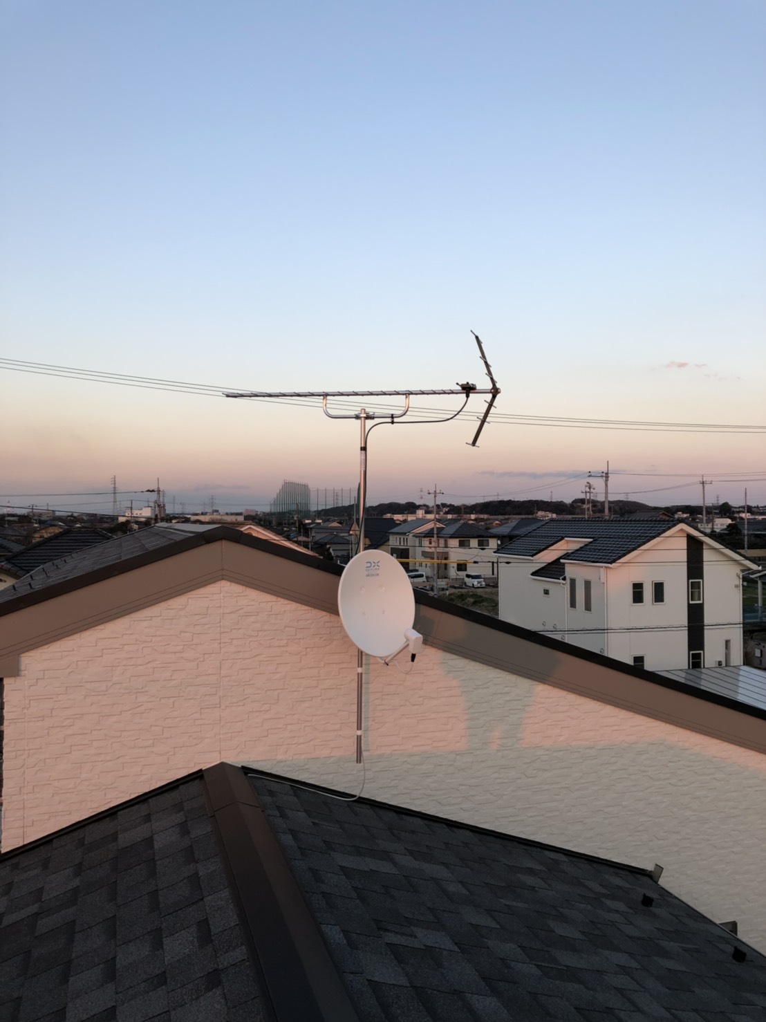 外壁のテレビアンテナ