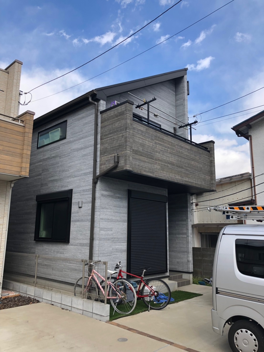 【■黒くて四角い■】外観に馴染むデザインアンテナ☆【東京都昭島市】