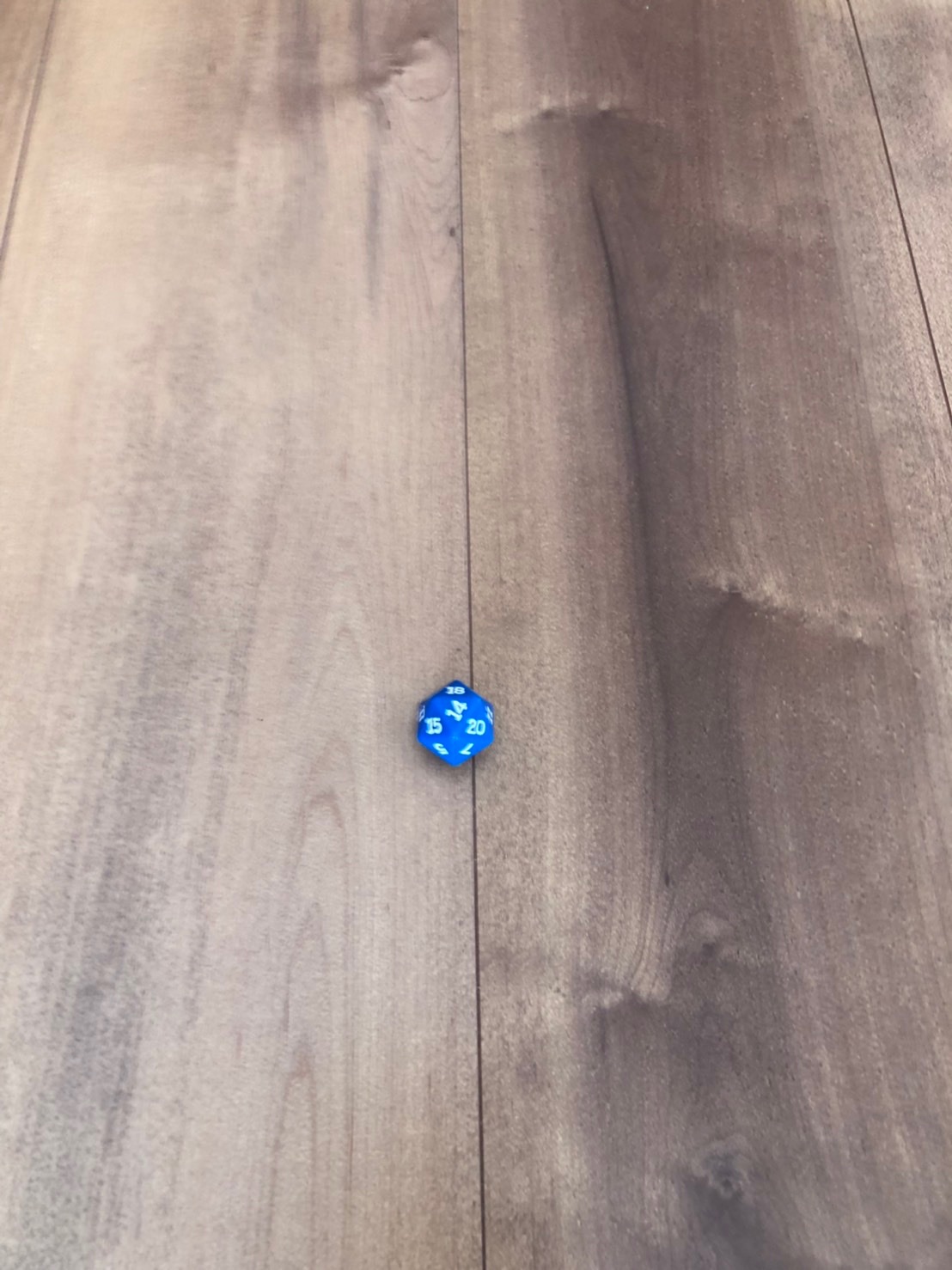 床のサイコロ