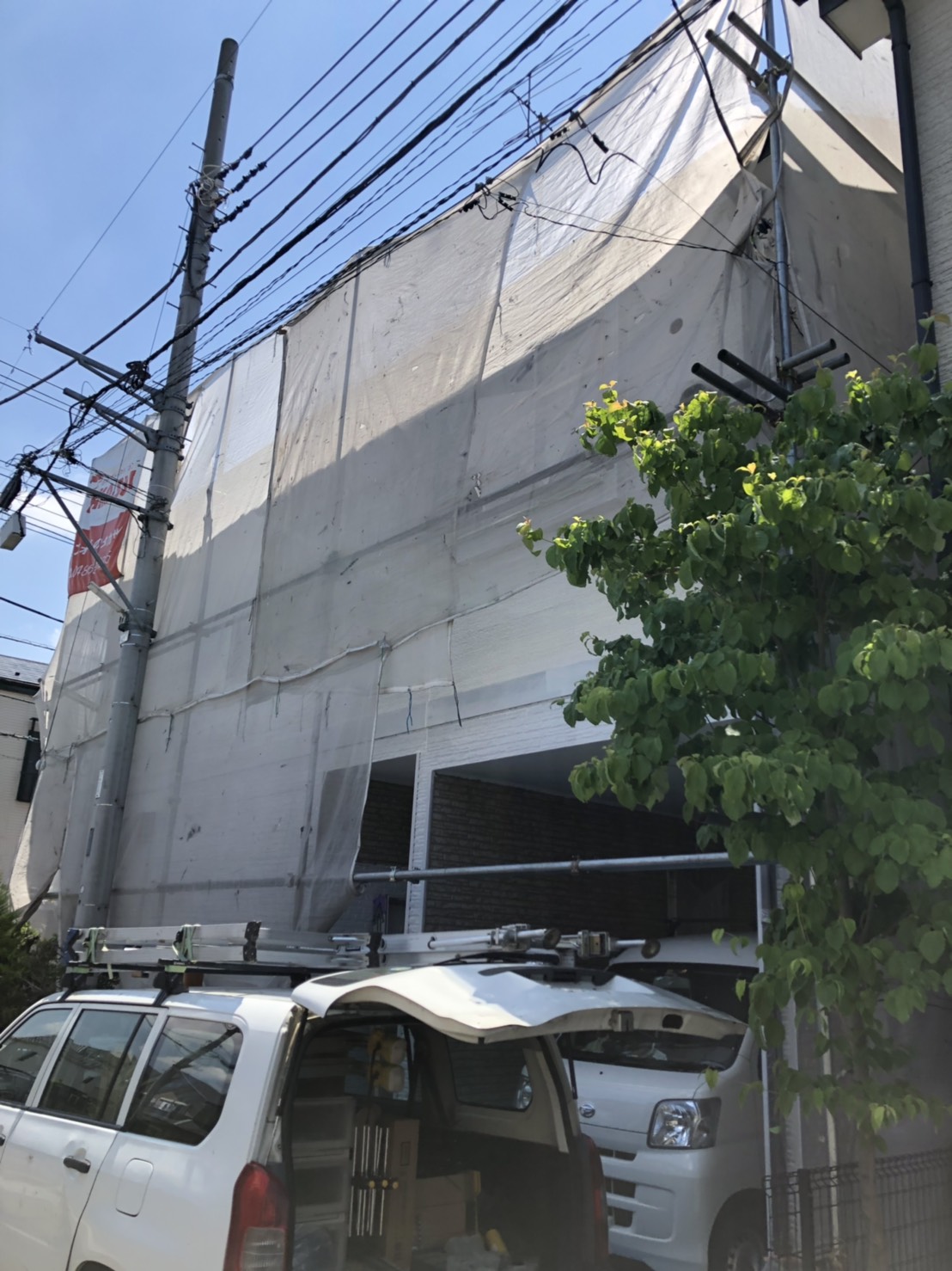 リフォーム中の戸建住宅