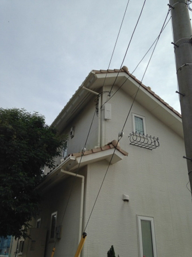 デザインアンテナを外壁に取り付けた戸建住宅