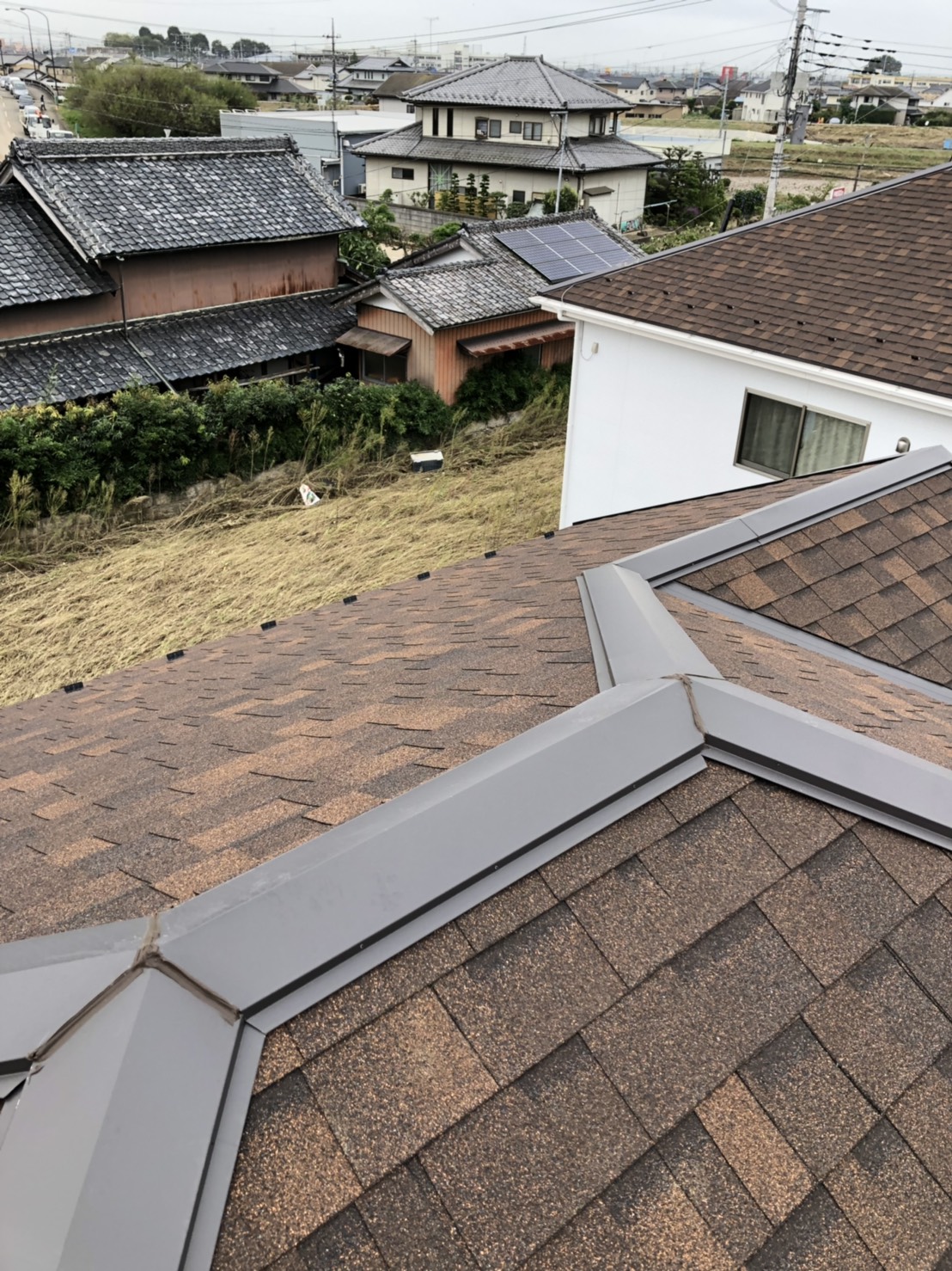 戸建住宅の屋根上