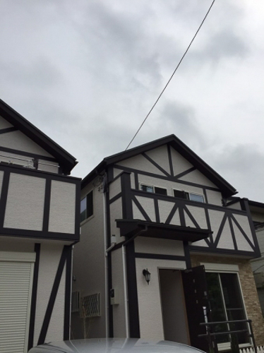 デザインアンテナを取り付けた戸建住宅