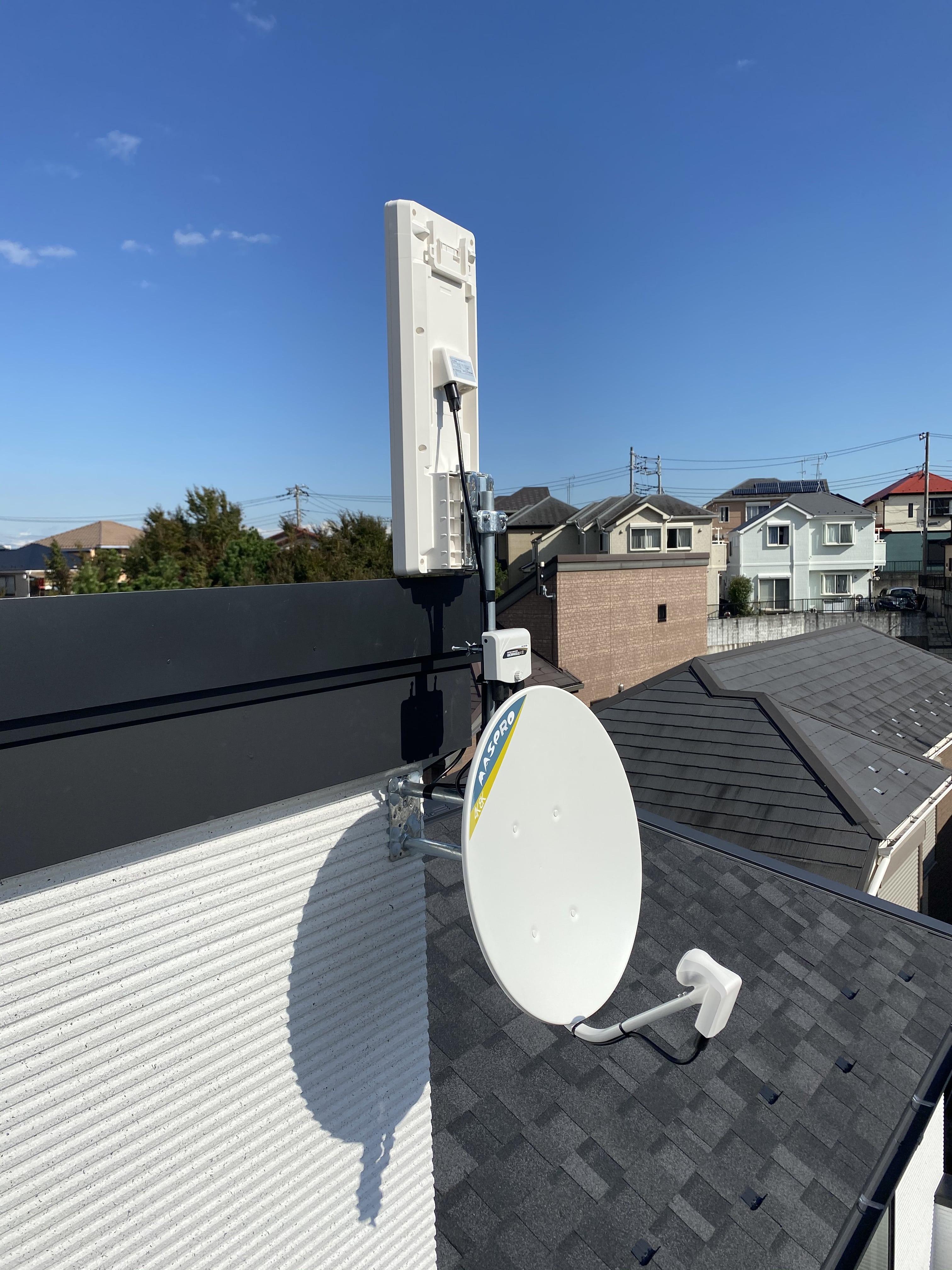 一番人気のデザインアンテナとBS/CSアンテナを設置！＜横浜市港南区＞