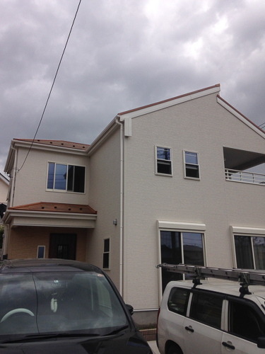 デザインアンテナを設置した戸建住宅