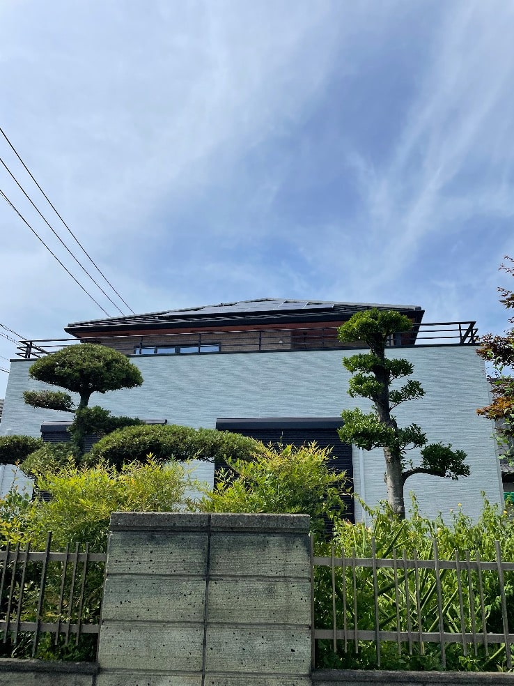 戸建てのアンテナ工事を埼玉県川越市で実施！軒下壁面へ設置