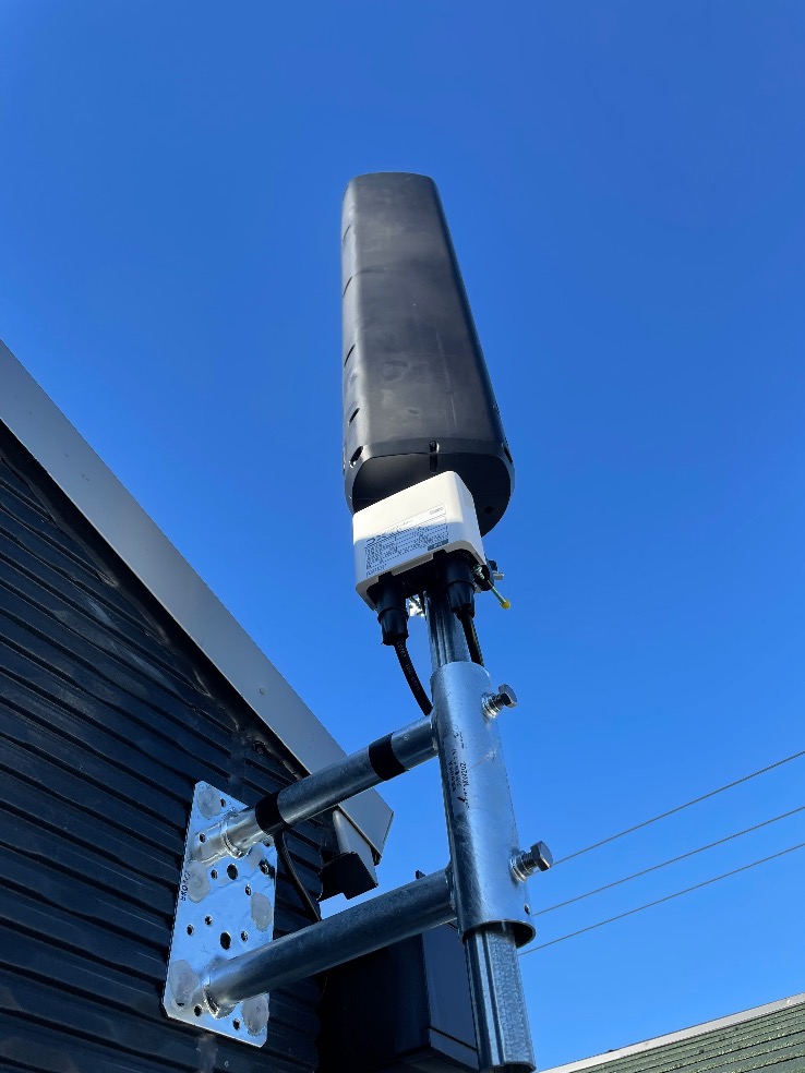 破風板のユニコーンアンテナ