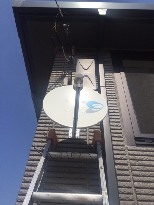 外壁のデザインアンテナとBS/CSアンテナ